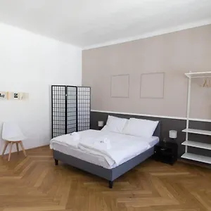 Josef's I Kaiserzeit I 02 Vienne